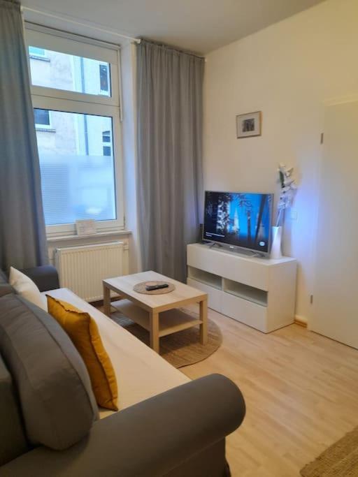 Zwei-Zimmer Wohnung In Wiesbadens Westend Экстерьер фото